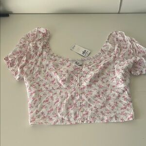 Hollister White and Cream Puff Sleeve Crop Blouse